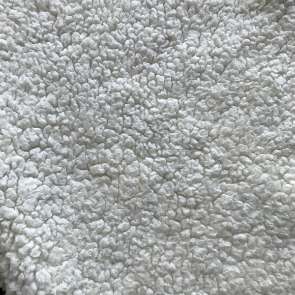 Showing - Picture 4 of 4